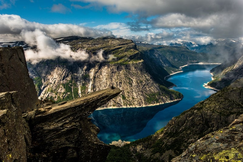 Trolltunga